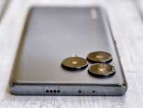 Lava Blaze Curve's ports and controls