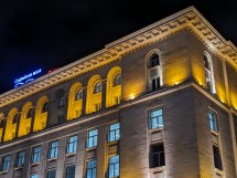 Google Pixel 8: 0.6x • 1x • 2x