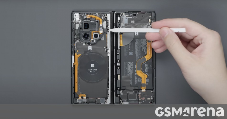 vivo X Fold3 Pro teardown reveals the insides of the thinnest