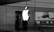 Apple has to face $1 billion lawsuit in court in the UK