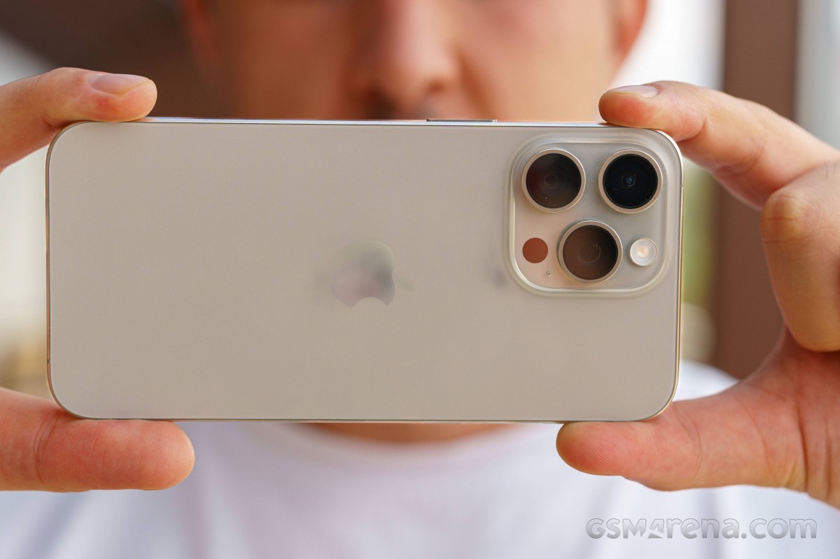 Apple iPhone 15 Pro Max