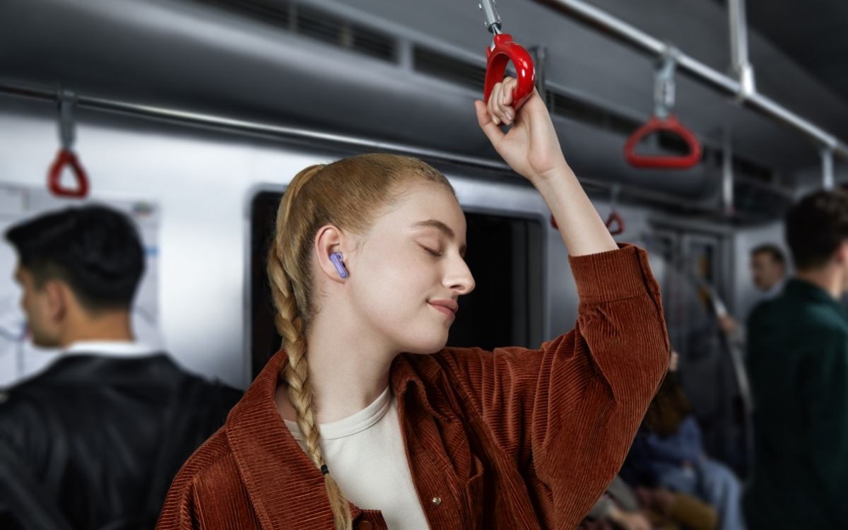 Huawei launches Freebuds 6i with improved battery capacity, better noise cancellation