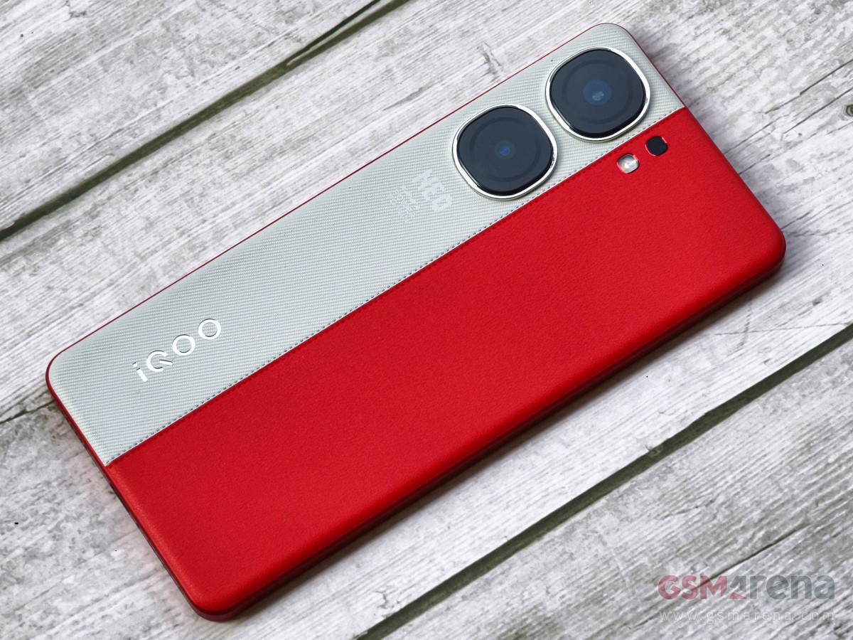 iQOO Neo9 Pro hands-on review - GSMArena.com news