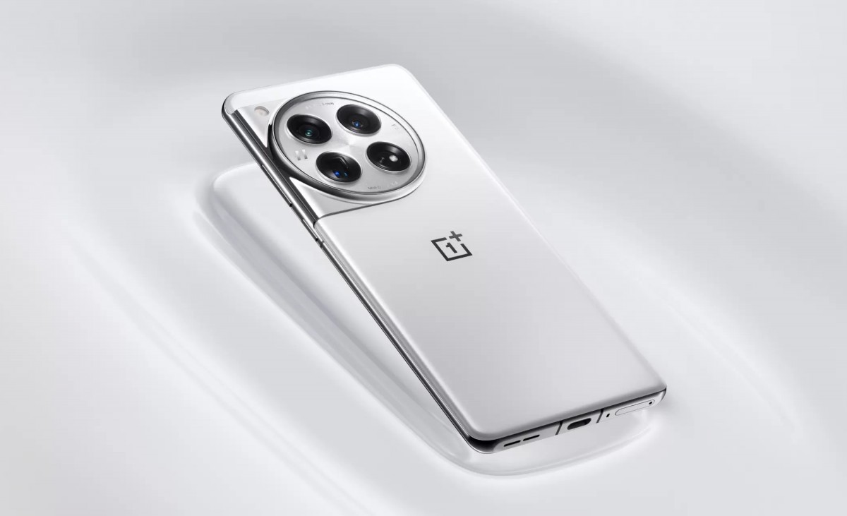 OnePlus 12 Glacial White debuts - GSMArena.com news