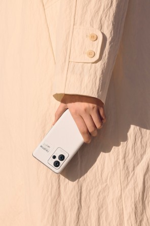 Realme GT6 official teaser images