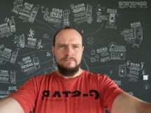 Reno12 Pro selfies - f/2.0, ISO 640, 1/50s - Oppo Reno12 Pro vs. Reno12