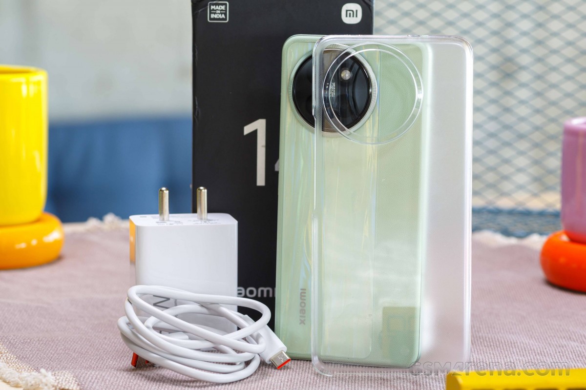 Xiaomi 14 Civi in Matcha Green hands-on - GSMArena.com news