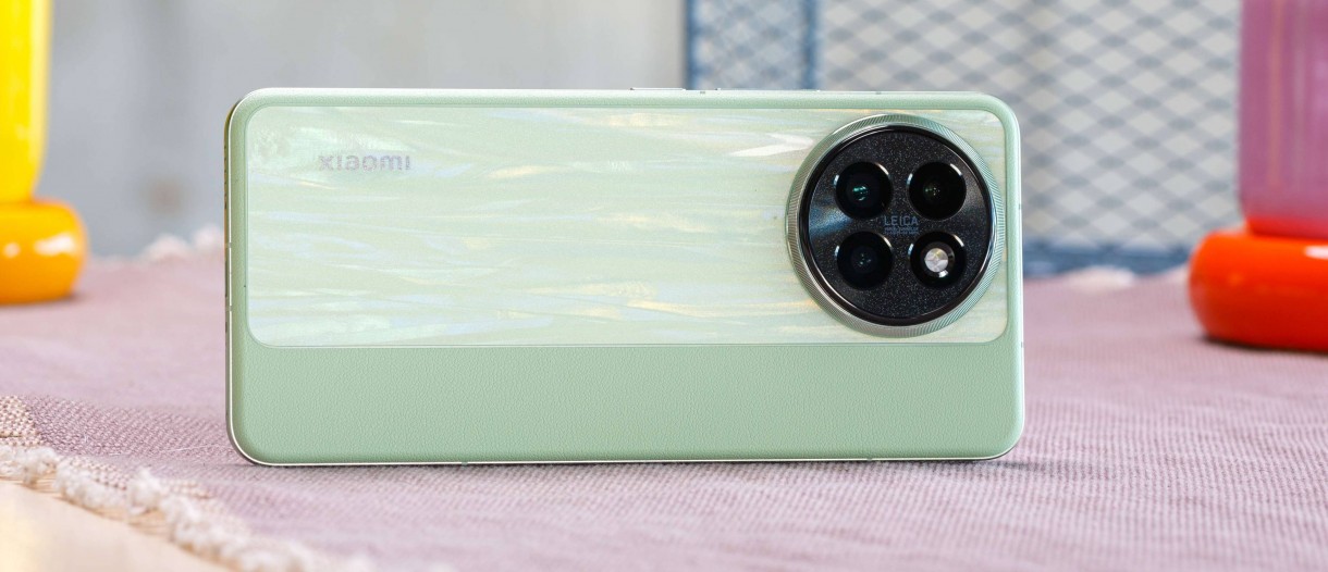 Xiaomi 14 Civi in Matcha Green hands-on - GSMArena.com news