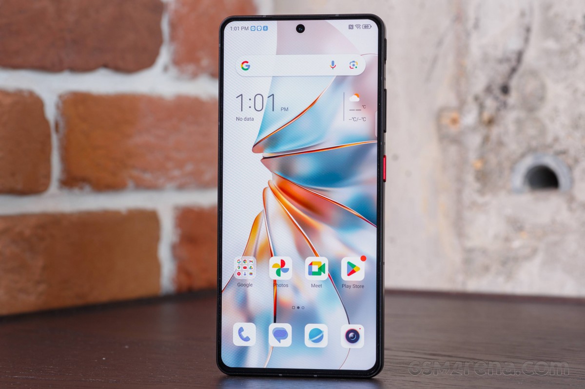 nubia Z60S Pro unboxing - GSMArena.com news