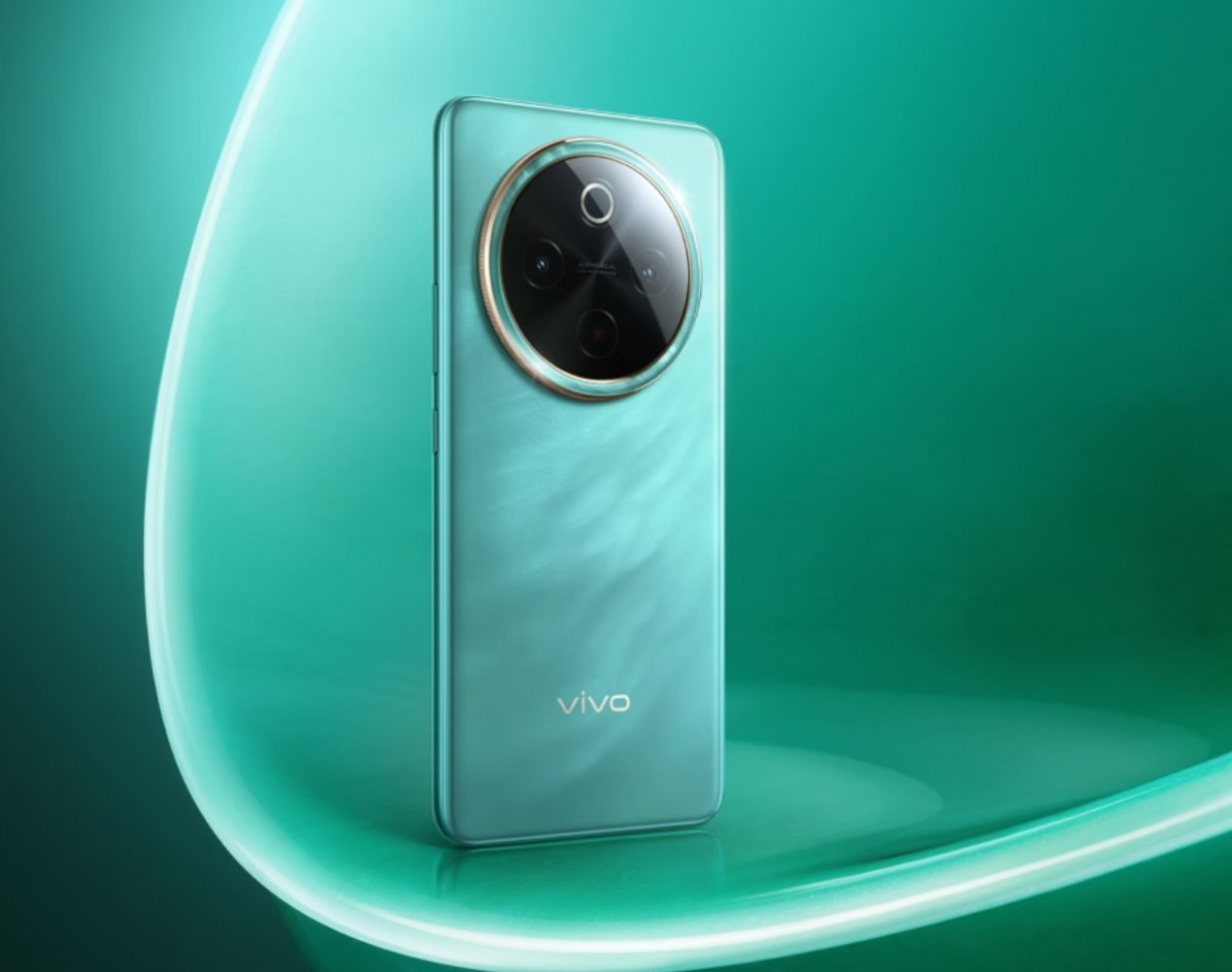 vivo Y300 Pro announced with SD6 Gen 1 and 6.77-inch OLED display