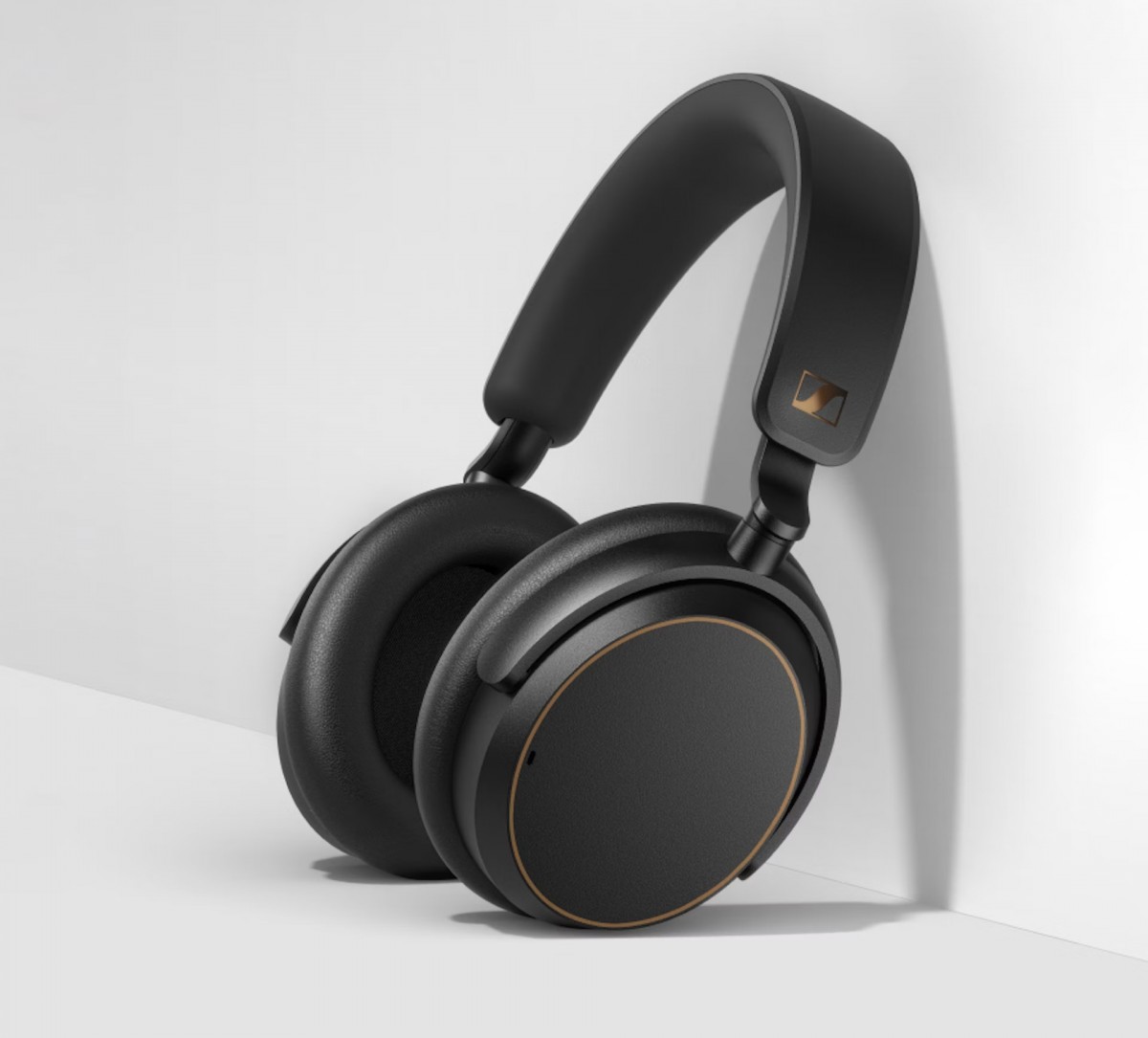 Sennheiser launches Accentum Wireless SE with bundled Bluetooth