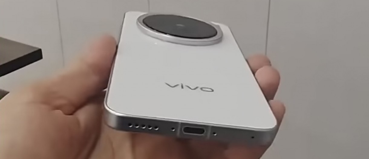 vivo X200 Pro Mini leaks in live video, pricing for entire X200