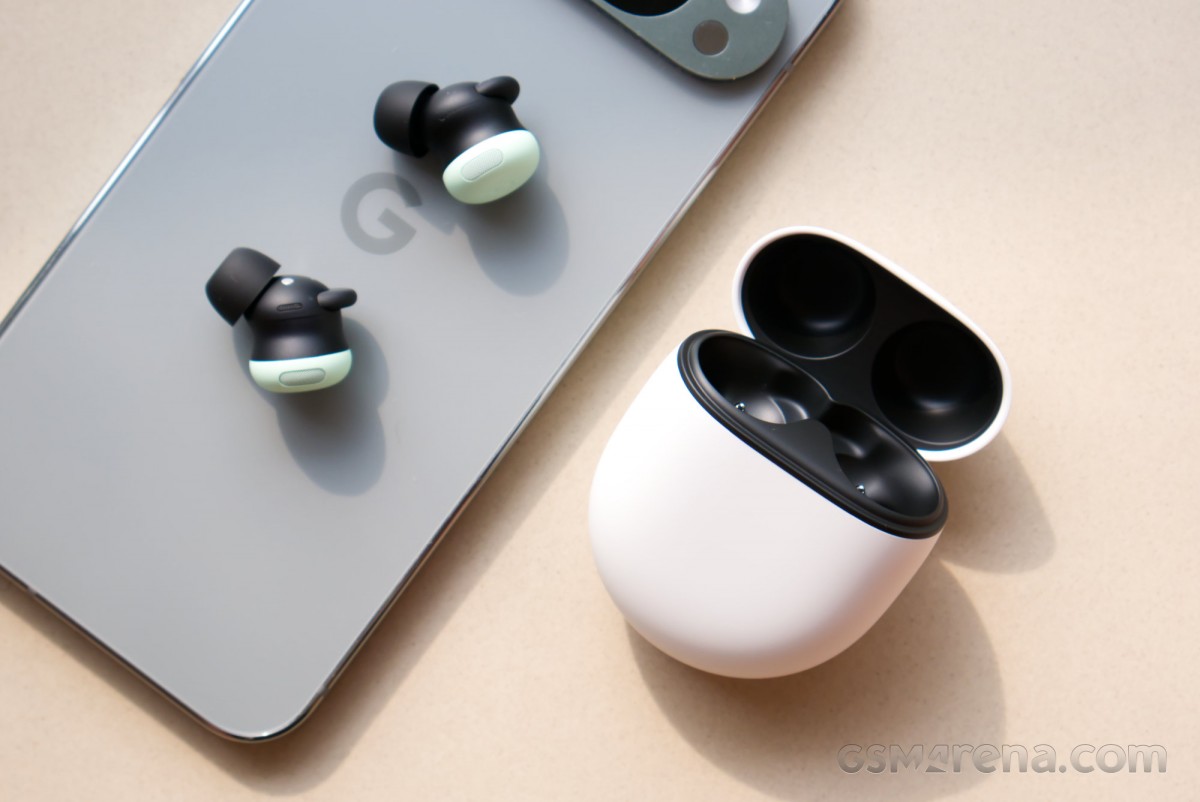 Google Pixel Buds Pro 2 get a new software update with Adaptive