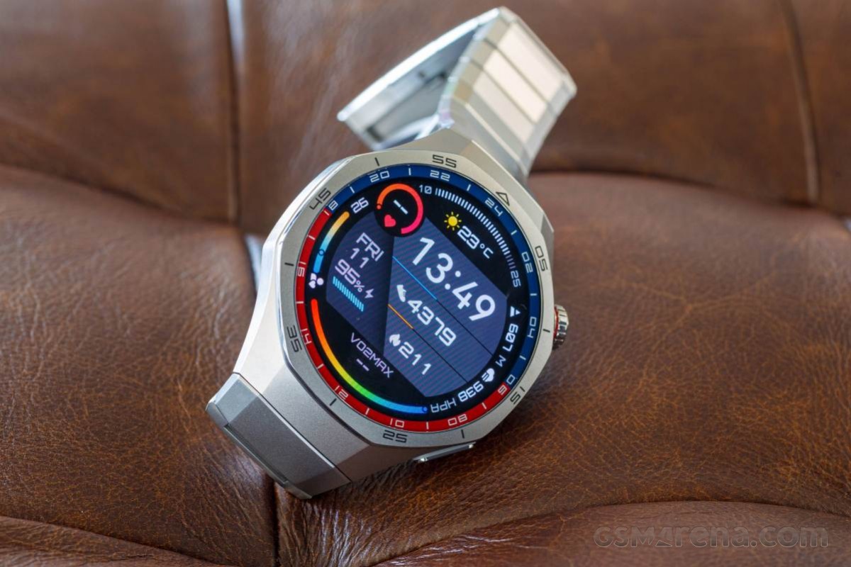 HUAWEI ＷＡＴＣＨ　ＧＴ5Ｐｒｏ Watch THIS before buying the Huawei Watch GT5 Pro! Full Review