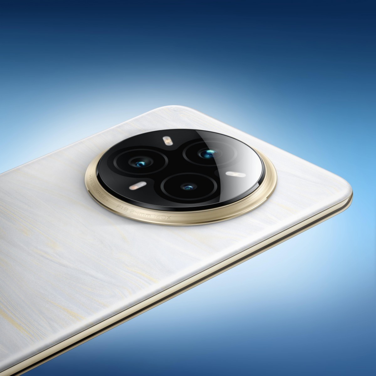 Realme 14 Pro+ showcased with a cold-sensitive color-changing