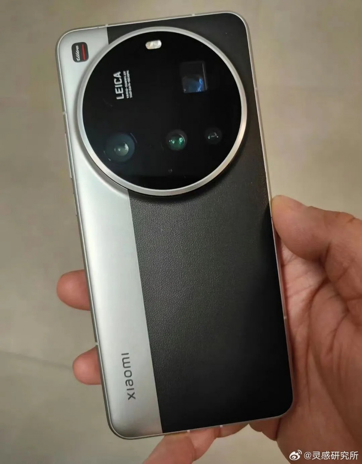New Xiaomi 15 Ultra live image reveals Leica-inspired design