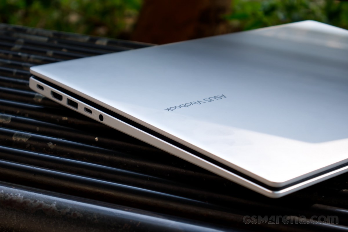 Asus Vivobook 16 X1607QA (Snapdragon X) review