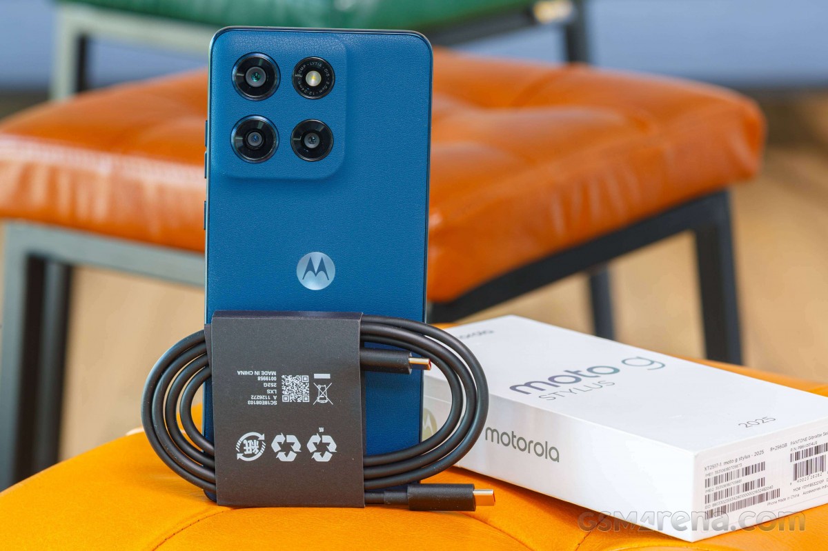 Moto G Stulys (2025) in for review