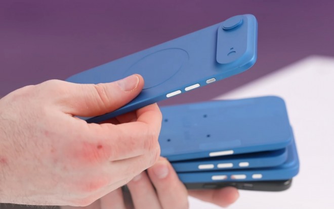 iPhone 17 Air dummy unit (credit: Unbox Therapy)