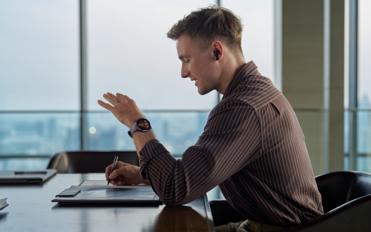 Huawei Watch 5 arrives with X-Tap health sensor, Fit 4 series is also official