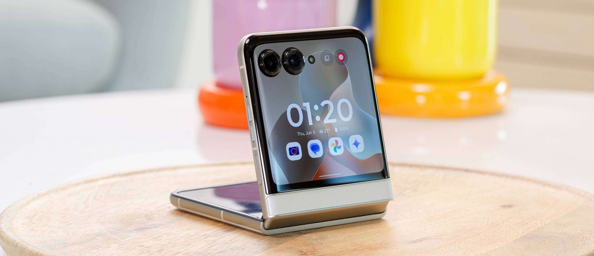 Motorola Razr 2025/Razr 60 in for review - GSMArena.com news
