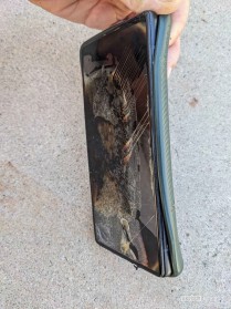 Burnt Pixel 6a unit (images: AndroidAuthority)