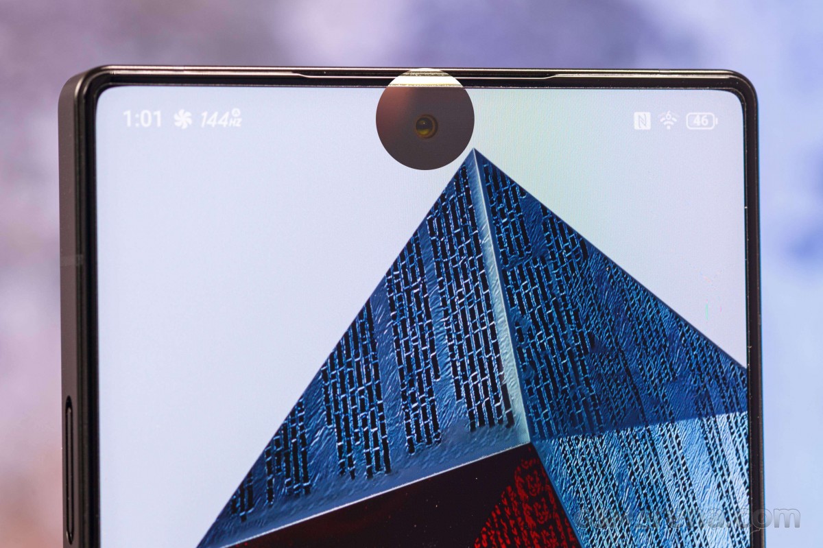 Red Magic 10S Pro unboxing and hands-on