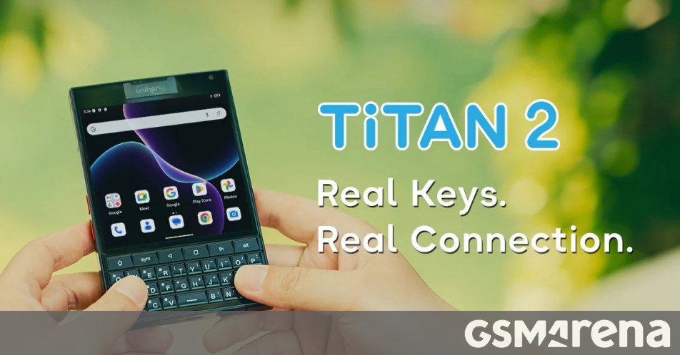 Unihertz Unveils the Titan 2 with Dual Displays and 5G QWERTY