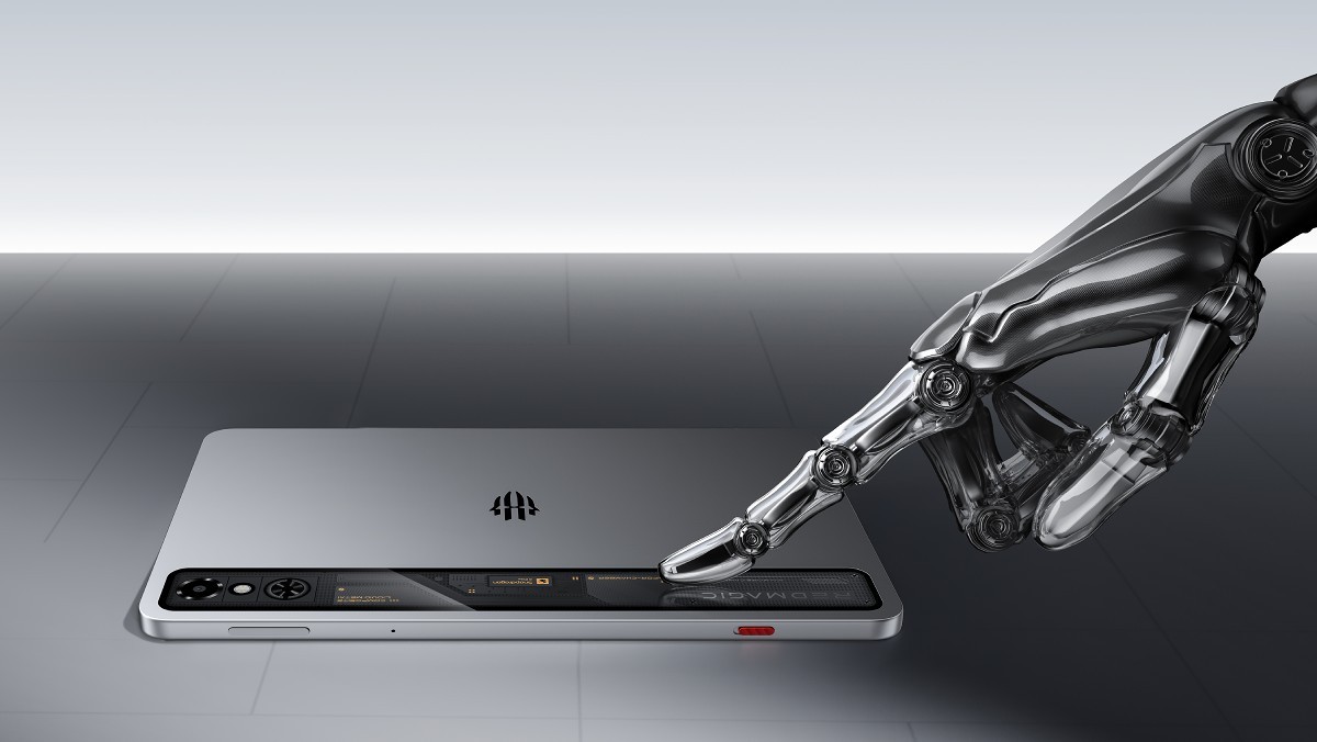 Get the REDMAGIC Astra gaming tablet a day early with this Early 