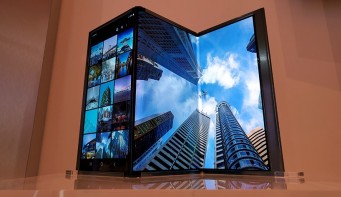 Samsung prototype displays from CES 2022: Flex S