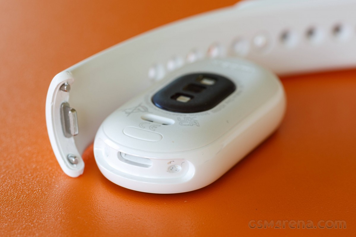 Xiaomi Smart Band 10 review 