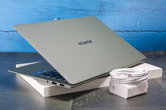 Honor MagicBook Art 14 2025 in for review - GSMArena.com news