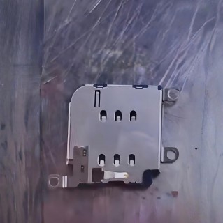 Purported iPhone 17 Pro SIM card slot