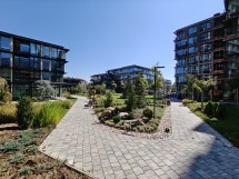 Ultrawide: Oppo Find N5 - f/2.2, ISO 50, 1/1423s - News 25 09 Cameraphone vs. Foldable  review