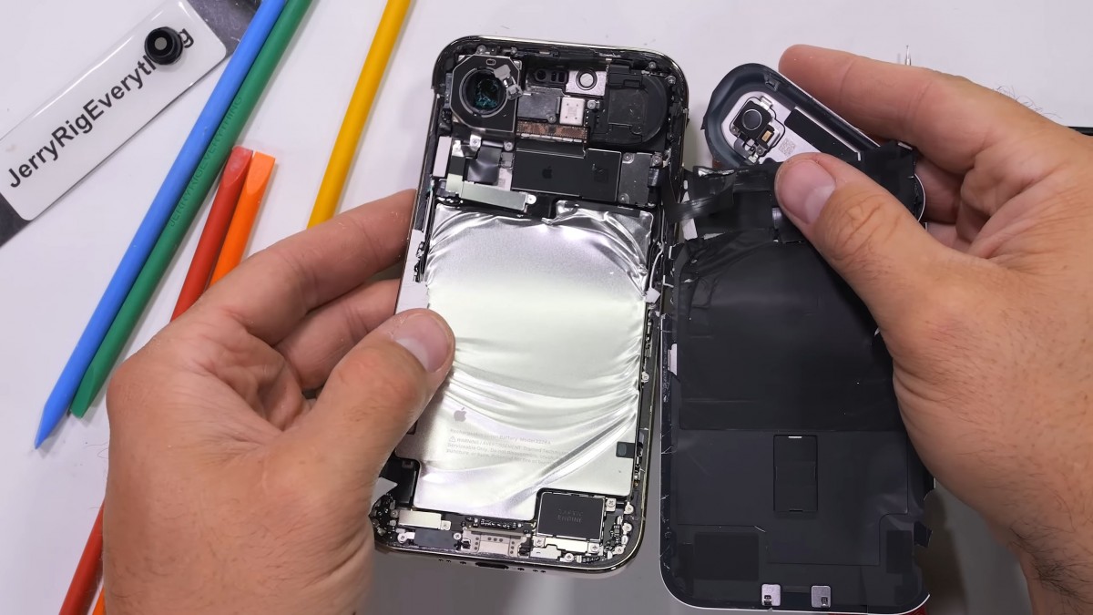 iPhone Air teardown showcases more of intricate internal design
