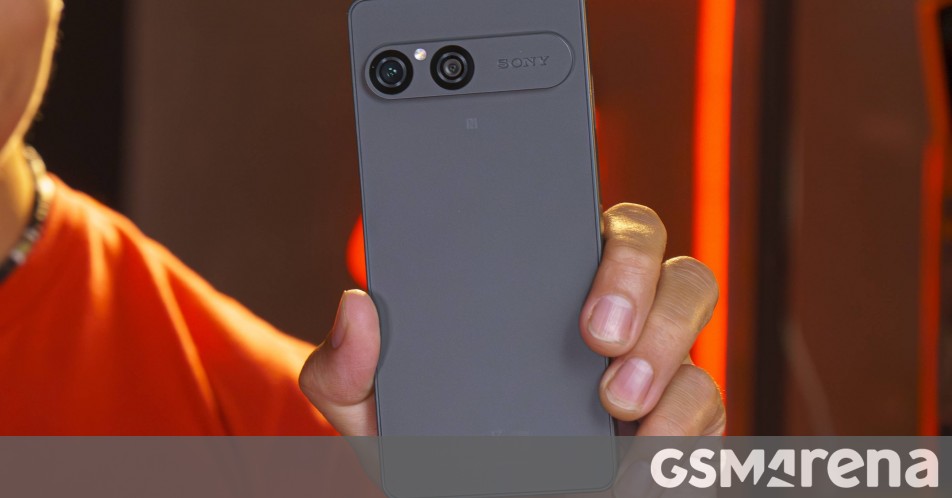 Sony Xperia 10 VII goes official with new design, triple camera