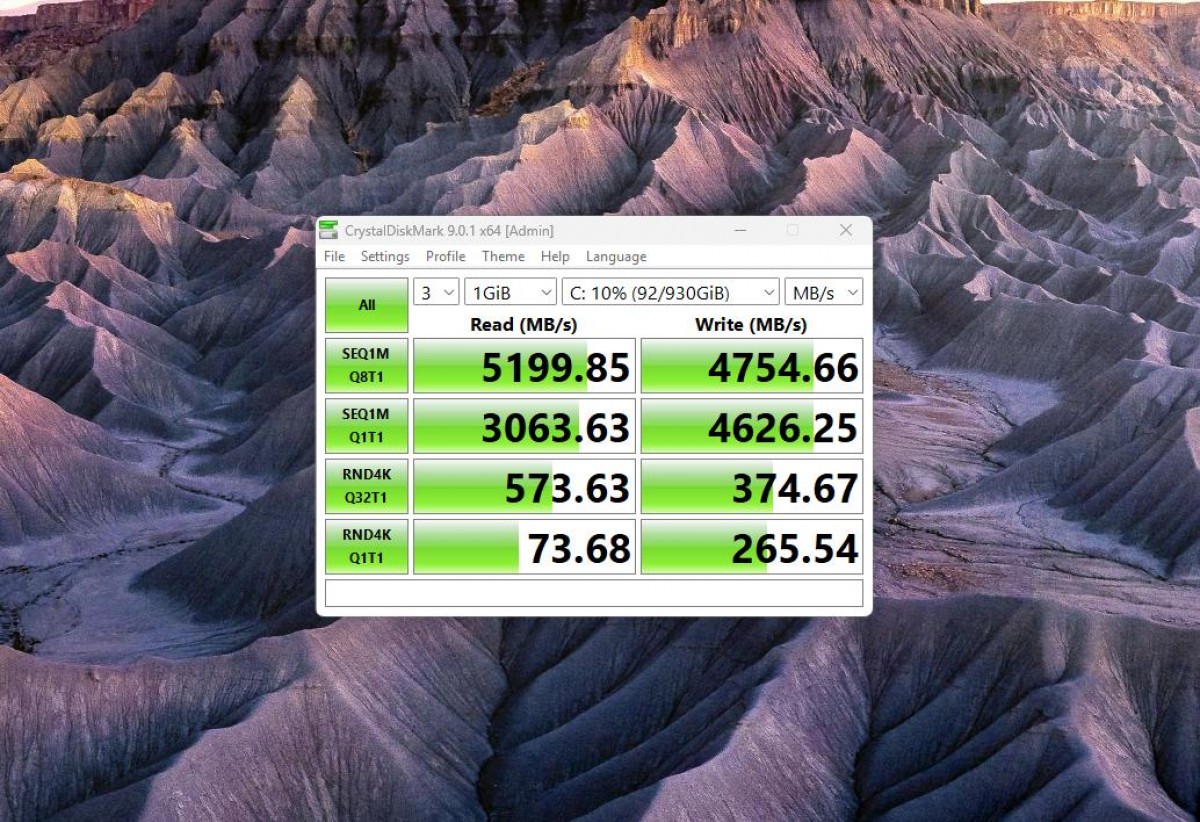 Beelink SER9 Pro mini-PC with AMD Ryzen 7 H 255 review