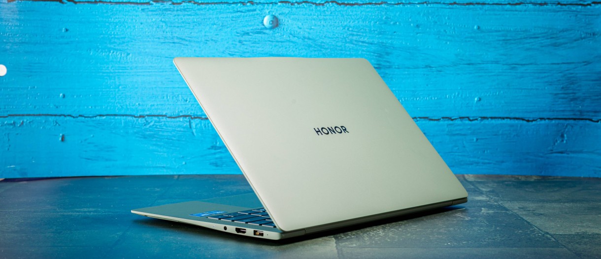Honor MagicBook Art 14 2025 Intel Core Ultra 7 255H review