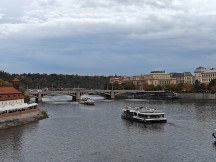 OnePlus 15 2x zoom camera samples (f/1.8, ISO 50, 1/946s)