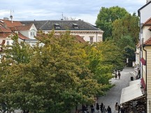 OnePlus 15 3.5x zoom camera samples (f/2.8, ISO 160, 1/200s)