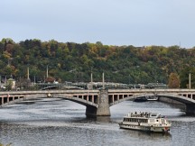 OnePlus 15 7x zoom camera samples (f/2.8, ISO 80, 1/200s)