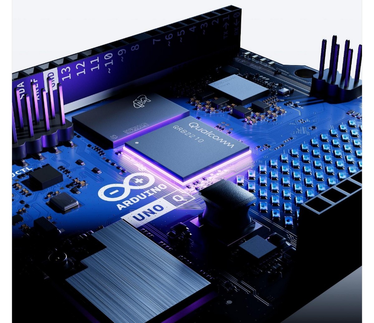 Qualcomm buys Arduino, unveils Arduino Uno Q and Arduino App Lab