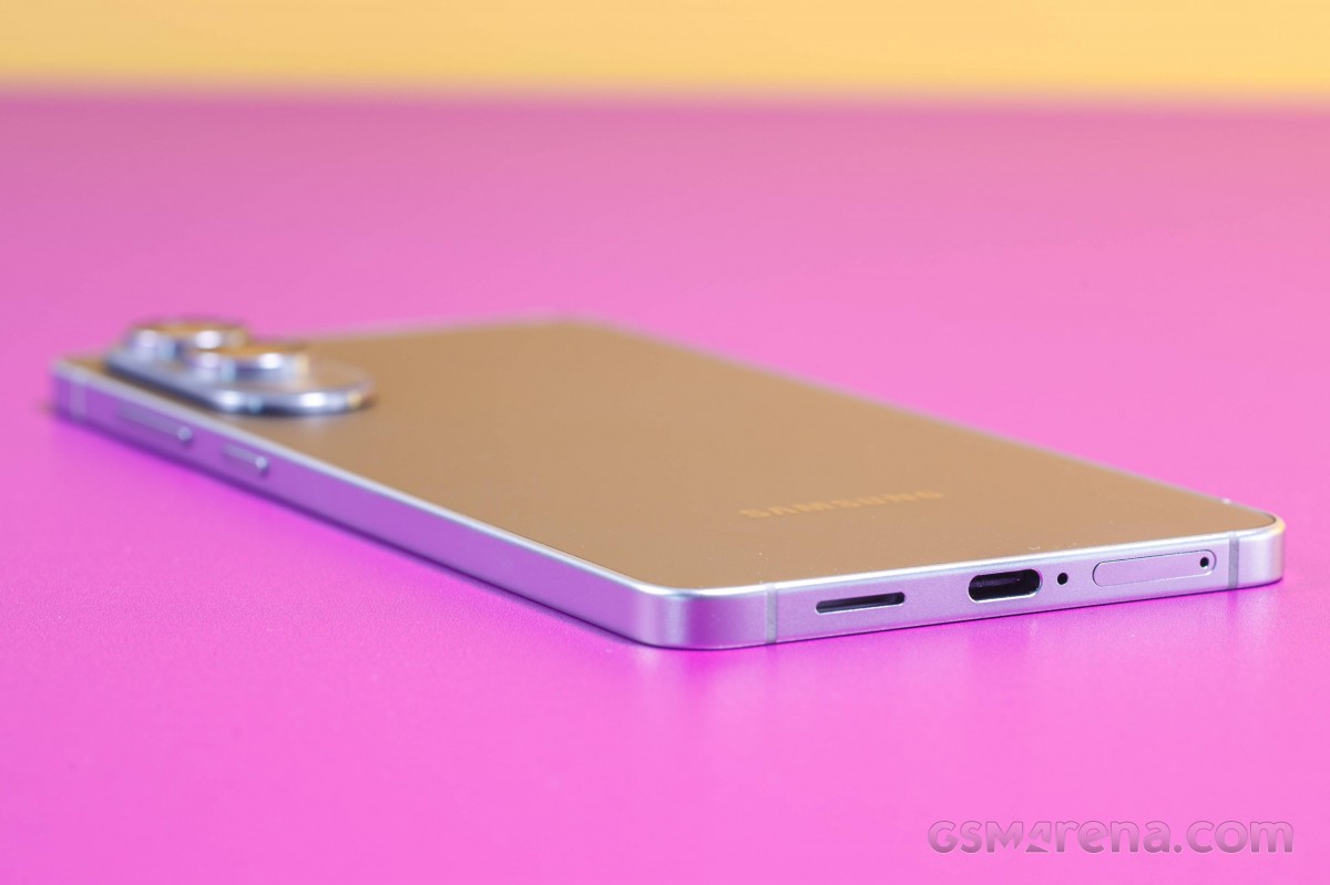 Samsung reportedly cancels Galaxy S26 Edge