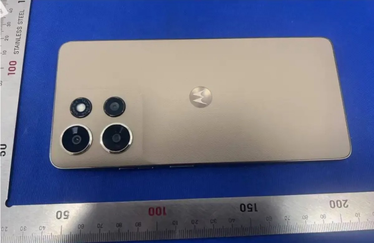 Moto G Stylus (2026) design revealed in leaked live images