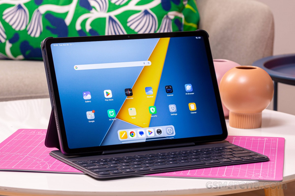 Poco Pad M1 unboxing - GSMArena.com news