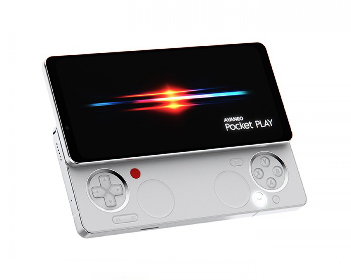 Ayaneo Pocket Play is a reincarnation of the Xperia Play 