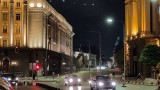 Low-light video samples, Pixel 10 Pro XL: 3x - Pixel 10 Pro Xl vs. Galaxy S25 Ultra