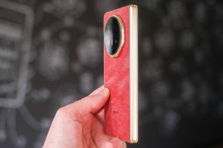 This is the Honor Magic V6 in Red - GSMArena.com news