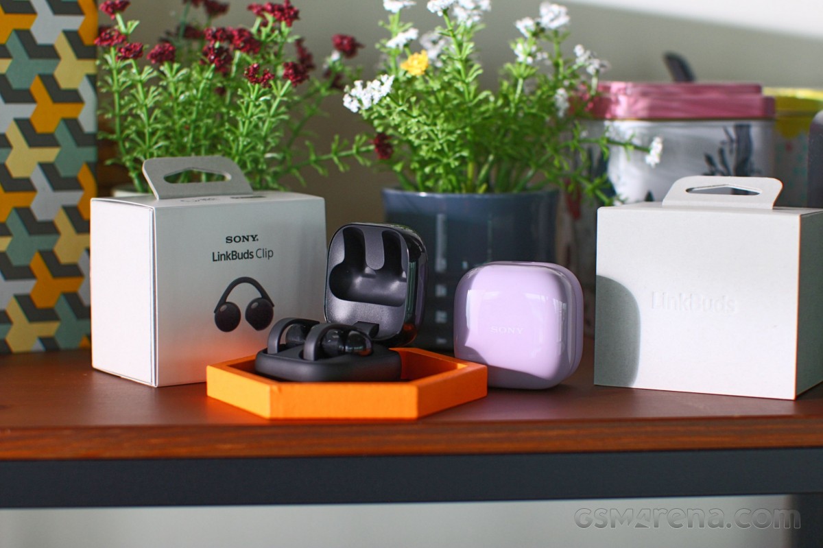 Sony LinkBuds Clip unboxing - GSMArena.com news