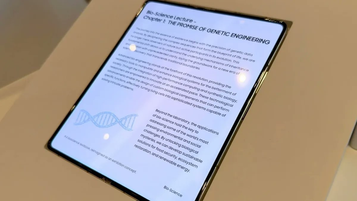 Apple katlanabilir ekran siparişi